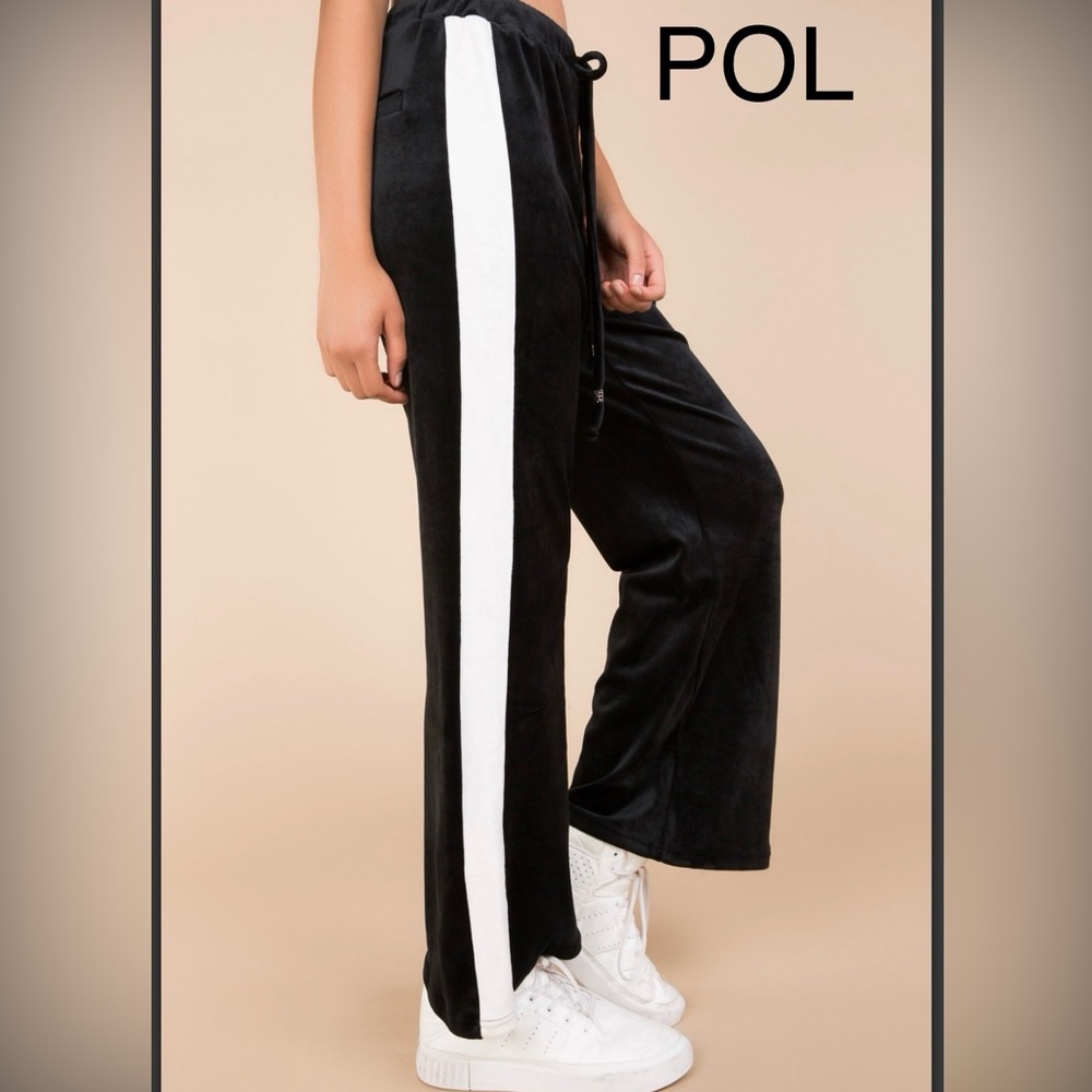 BP23🖤🤍NEW! POL perfection in black velour straight track pants w/white stripe!